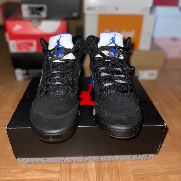 AIR JORDAN 5 RETRO 
BLACK/RACER BLUE - Picture 4 of 4